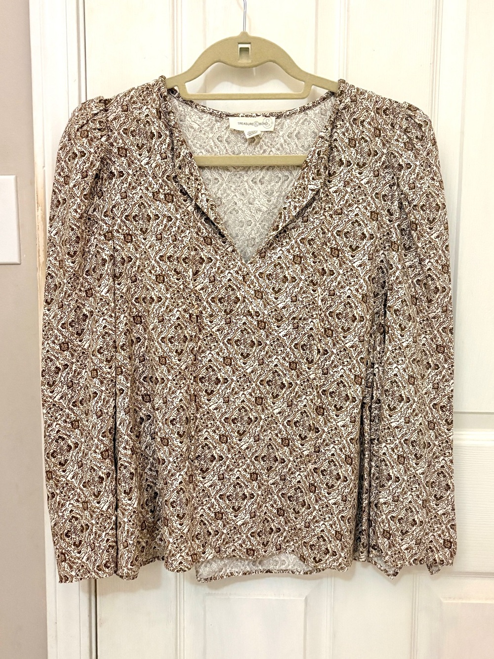 Treasure & Bond Printed Long Sleeve Blouse